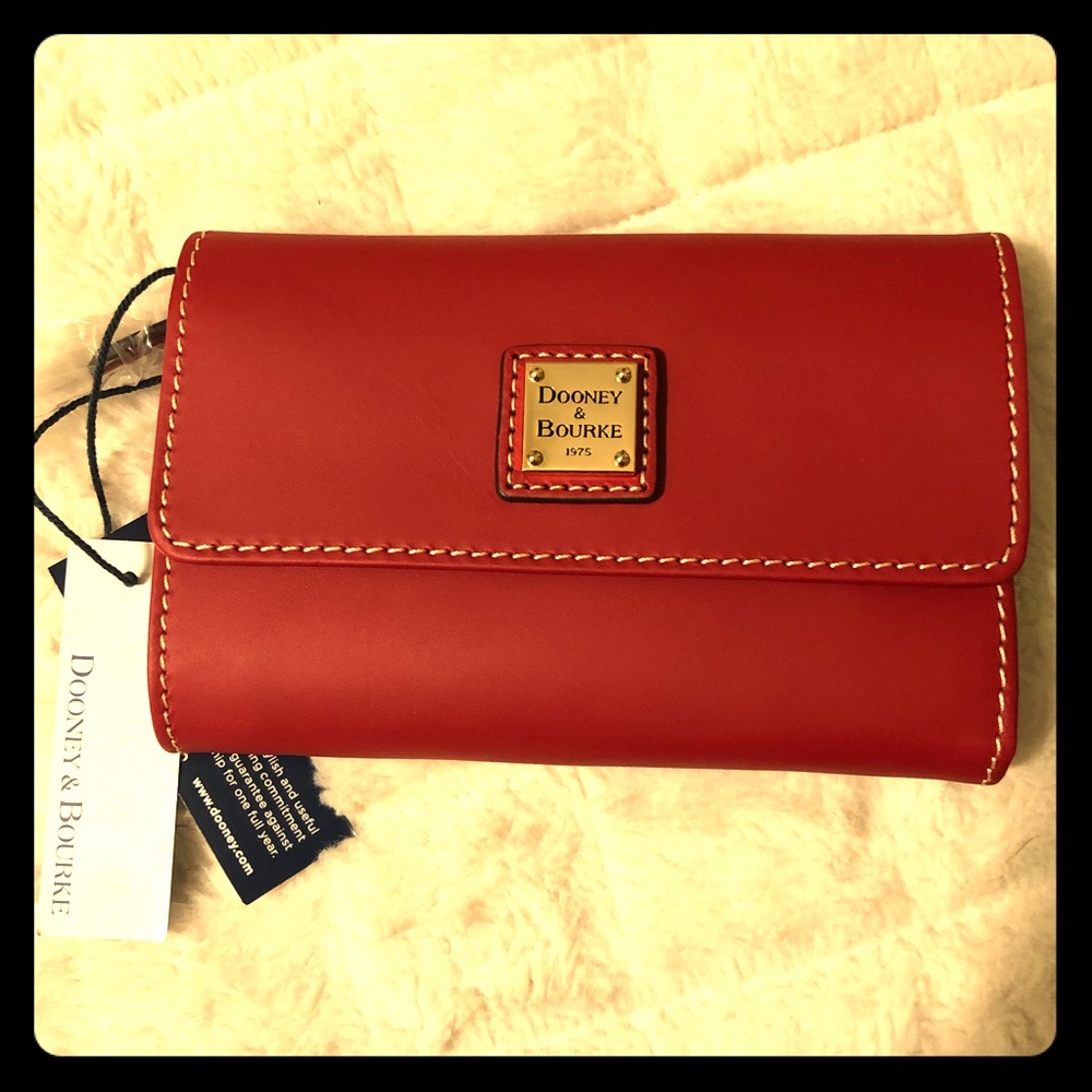 NWT Dooney & Bourke Wallet